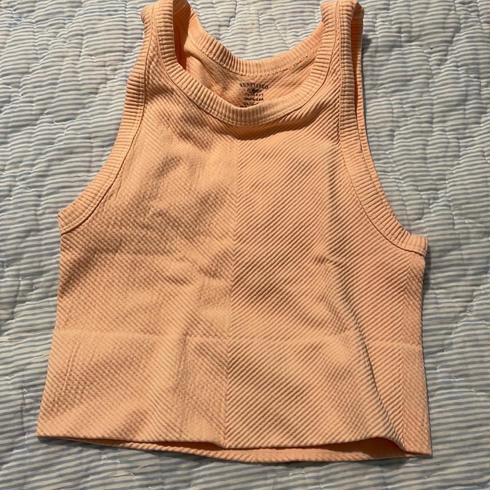 Pink tank top